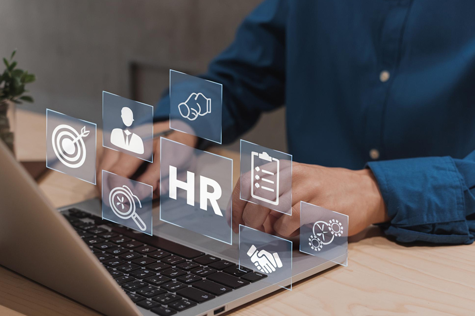 Top Benefits of Using HR Software for Small and Mid-Sized Businesses